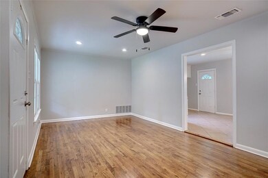 20 Lynn Ct, Hurst, TX 76053 - photo 4