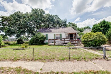 190StCharles-3