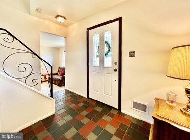 200 Makefield Rd, Yardley, PA 19067 - photo 4