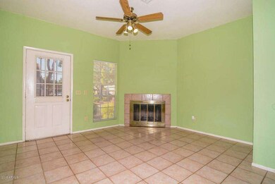 Living Room-Fireplace