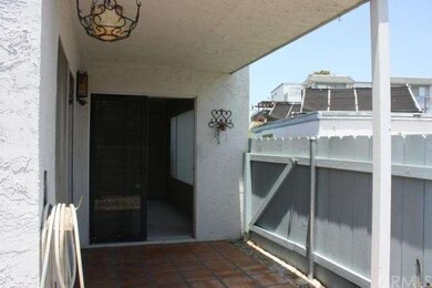 Covered Patio with Tile Floor