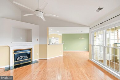 2100 Yates Dr unit 3D, Frederick, MD 21702 - photo 6