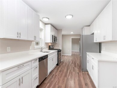 2315 Benders Dr, Bath, PA 18014 - photo 5