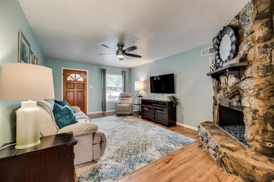 606 E Stone Rd, Wylie, TX 75098 - photo 2