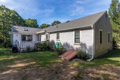 16 Tarragon Cir, Cotuit, MA 02635 - photo 5