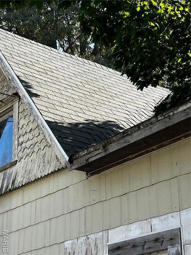 304 N Spruce St, Nokomis, IL 62075 - photo 5