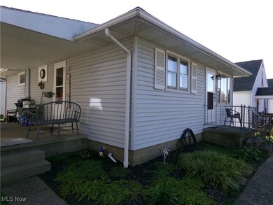 1631 Spring St, Coshocton, OH 43812 - photo 3