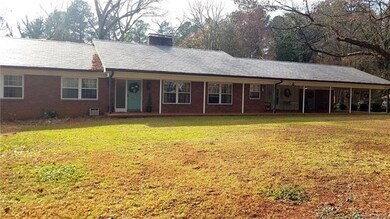 Sprawling ranch with slate roof