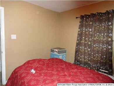 EXTRA BEDROOM