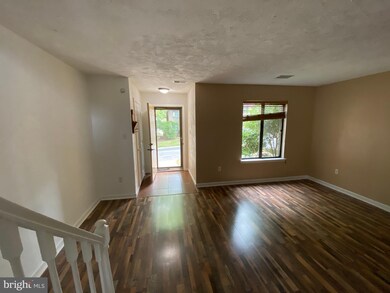 303 Bernard Ct, Chesterbrook, PA 19087 - photo 4