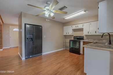 904 Charles-11