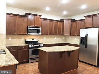 13514 Latrobe Ln unit 2366, Clarksburg, MD 20871 - photo 4