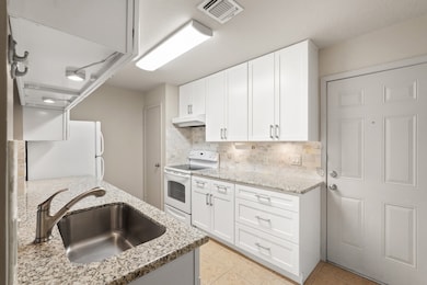 Your family and guests will enjoy many nights of fun, food and entertainment with ample counter space for setting up a wonderful array of provisions! It opens to the family room making it perfect to host any event or holiday!