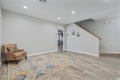 4718 W St Kateri Dr-8