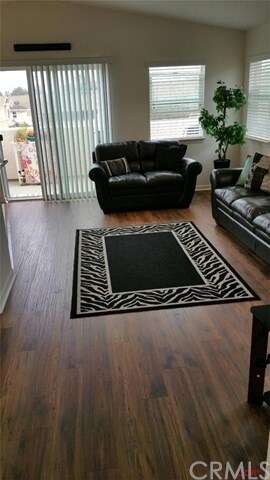 Living room with new laminate flors