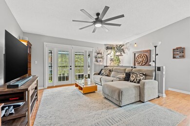 2761 S Oakland Forest Dr unit 204, Oakland Park, FL 33309 - photo 2