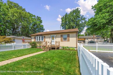 21 Leocadia Ct, Hazlet, NJ 07730 - photo 2