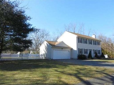 101 Maynard St, Feeding Hills, MA 01030 - photo 3