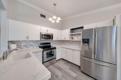 unlisted-address, Davie, FL 33325 - photo 4