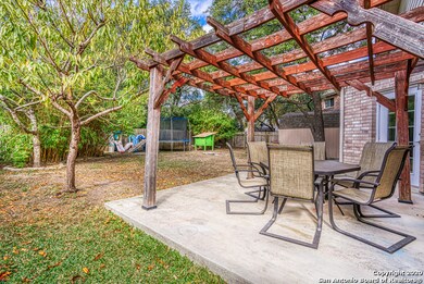 24307 Haeli Park, San Antonio, TX 78255 - photo 5
