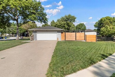 12000 W 56th St, Shawnee, KS 66216 - photo 4