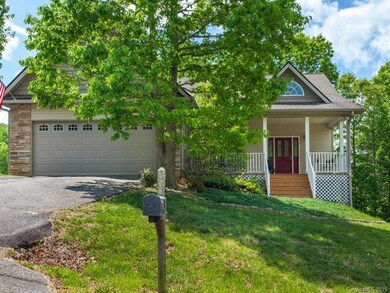 122 Baton Ln, Hendersonville, NC 28792 - photo 2