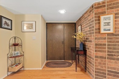 825 Pearson St unit 1A, Des Plaines, IL 60016 - photo 3