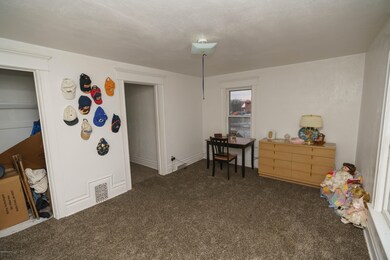 Upstairs Bedroom 2