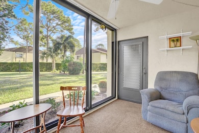 142 Lake Pine Cir unit B-1, Greenacres, FL 33463 - photo 4