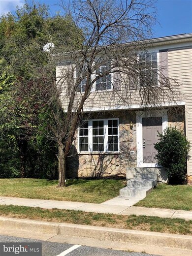 95 Gwynnswood Rd, Owings Mills, MD 21117 - photo 2