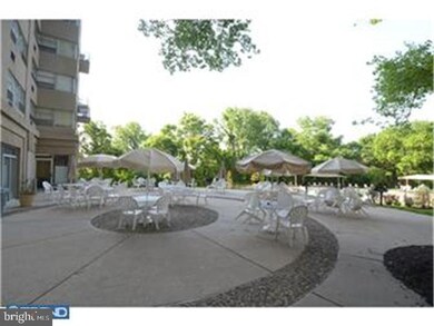 Radnor House unit 422, Bryn Mawr, PA 19010 - photo 3