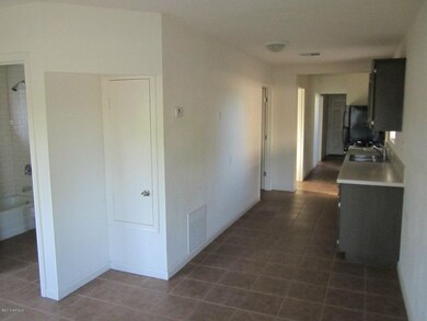 Foyer  Kitchen Entry