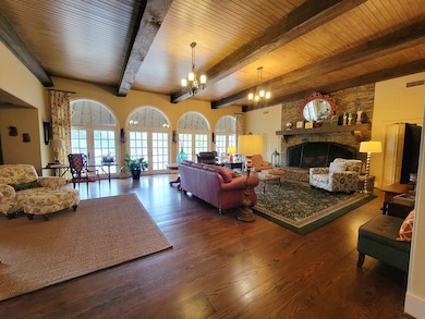 723 St Bernard Trail, Waycross, GA 31503 - photo 4