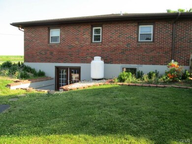 839 Zion Church Rd, Hamburg, PA 19526 - photo 6