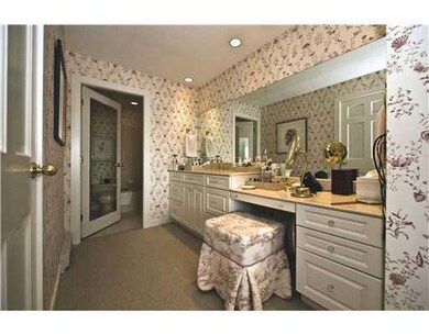 Master Bath/Spa.