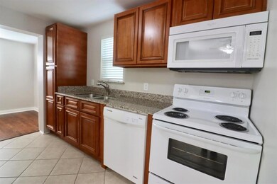 816 W Ball St, Weatherford, TX 76086 - photo 7