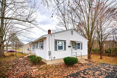 10 John St, Easthampton, MA 01027 - photo 4