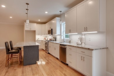 66 Elm St, North Reading, MA 01864 - photo 4