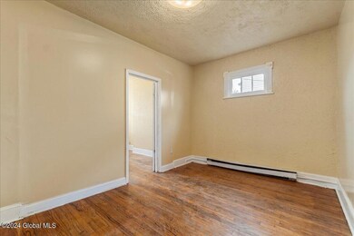 355 Orange St, Albany, NY 12206 - photo 4
