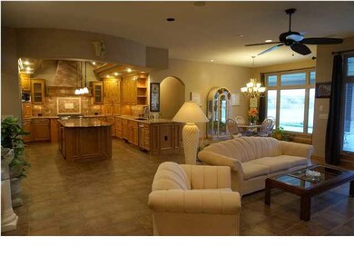 Open floor plan, perfect for entertaining