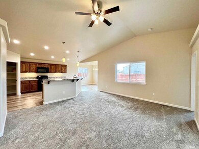 771 N Broadway St, Fallon, NV 89406 - photo 6