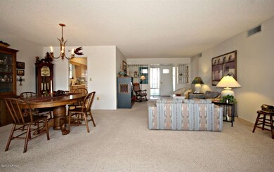 10547 W Mission Ln, Sun City, AZ 85351 - photo 4