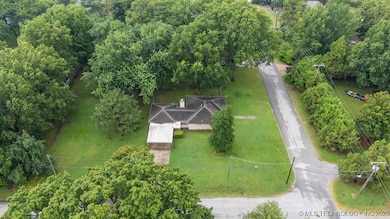 000 E 49th St, Tulsa, OK 74105 - photo 2