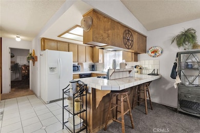 14609 Olivera Rd, Victorville, CA 92392 - photo 7