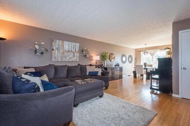 Living RM