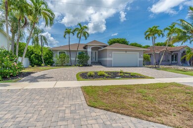 201 S Bahama Ave, Marco Island, FL 34145 - photo 2