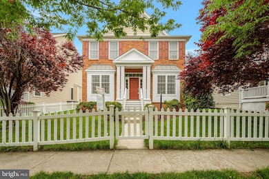 42522 Neighborly Ln, Chantilly, VA 20152 - photo 2