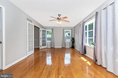 7915 Runnymeade Dr, Frederick, MD 21702 - photo 3