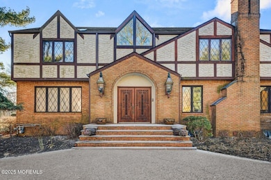 39 Westgate Ct, Colts Neck, NJ 07722 - photo 4