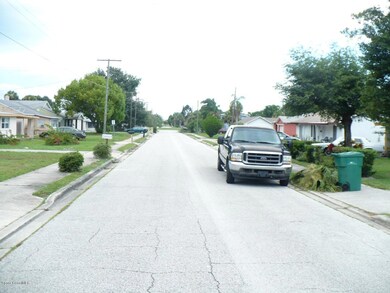 815 S Wilson Ave, Cocoa, FL 32922 - photo 2